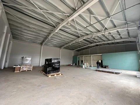 HALE DELTA INTERNATIONAL CONSTANȚA - interior hala cu inchideri si structura
