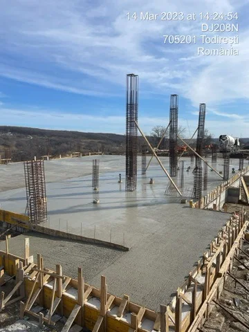 SALA DE SPORT TODIREȘTI - placa beton si armaturi verticale